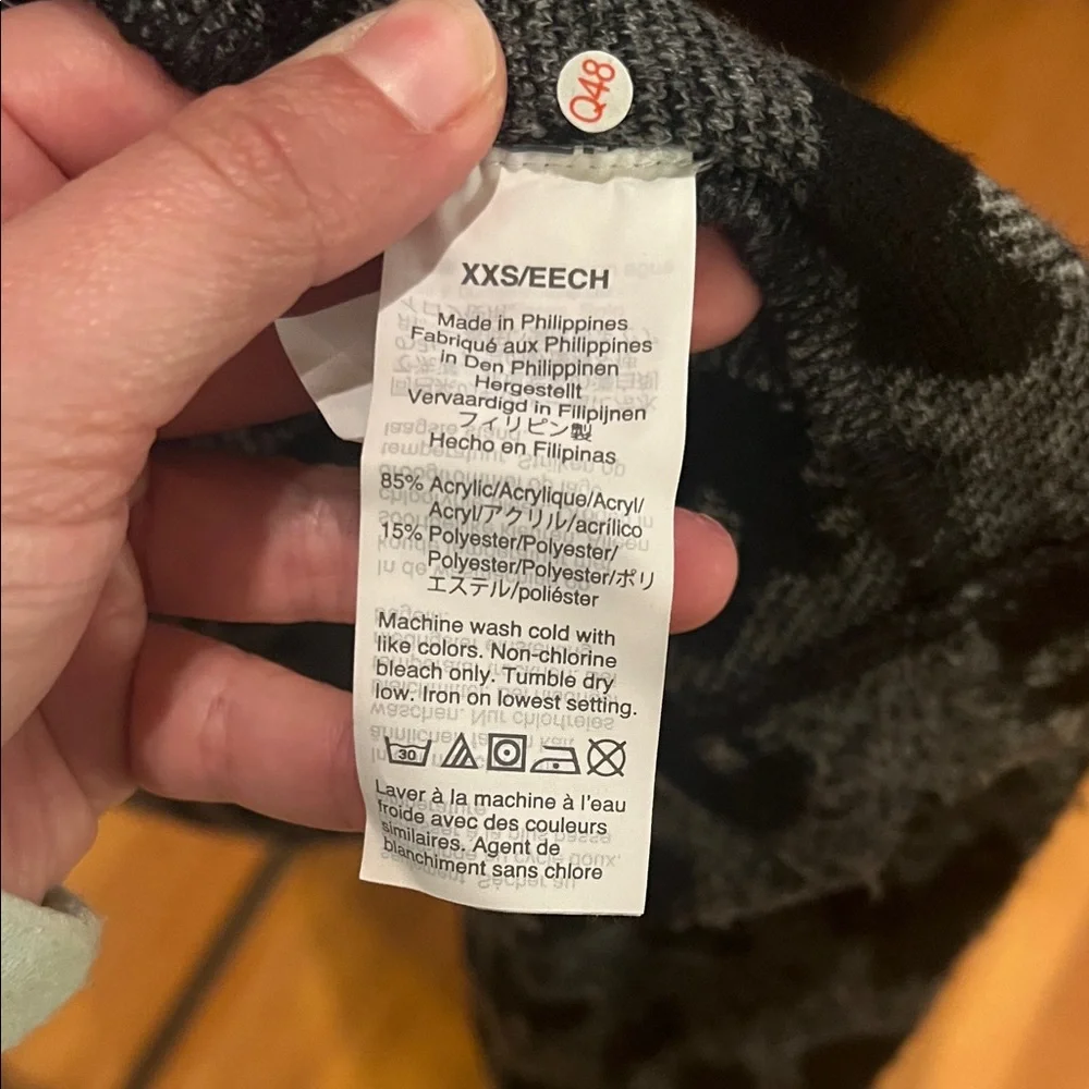 Madewell Leopard Print Cardigan Texture and Thread - Picture 8 of 10